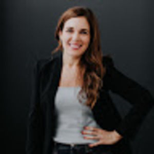 Meet your Posher, Carrie